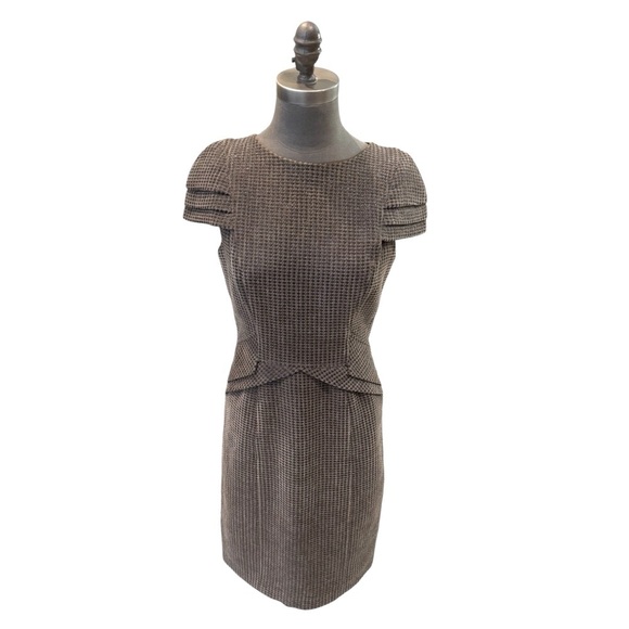 David Meister Sheath Dress Classic Cap Sleeve Size 6 - Picture 1 of 10